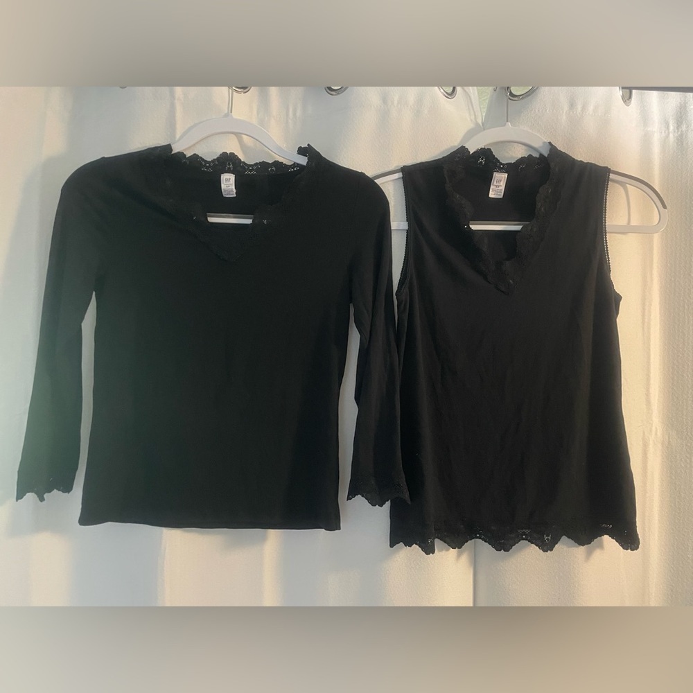 GAP Black Lace Trim Long Sleeve & sleeveless top small petite